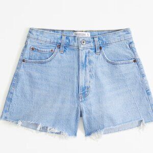 Abercrombie and Fitch - Women's Light Wash Shorts | The Cutoff Short | Size 2